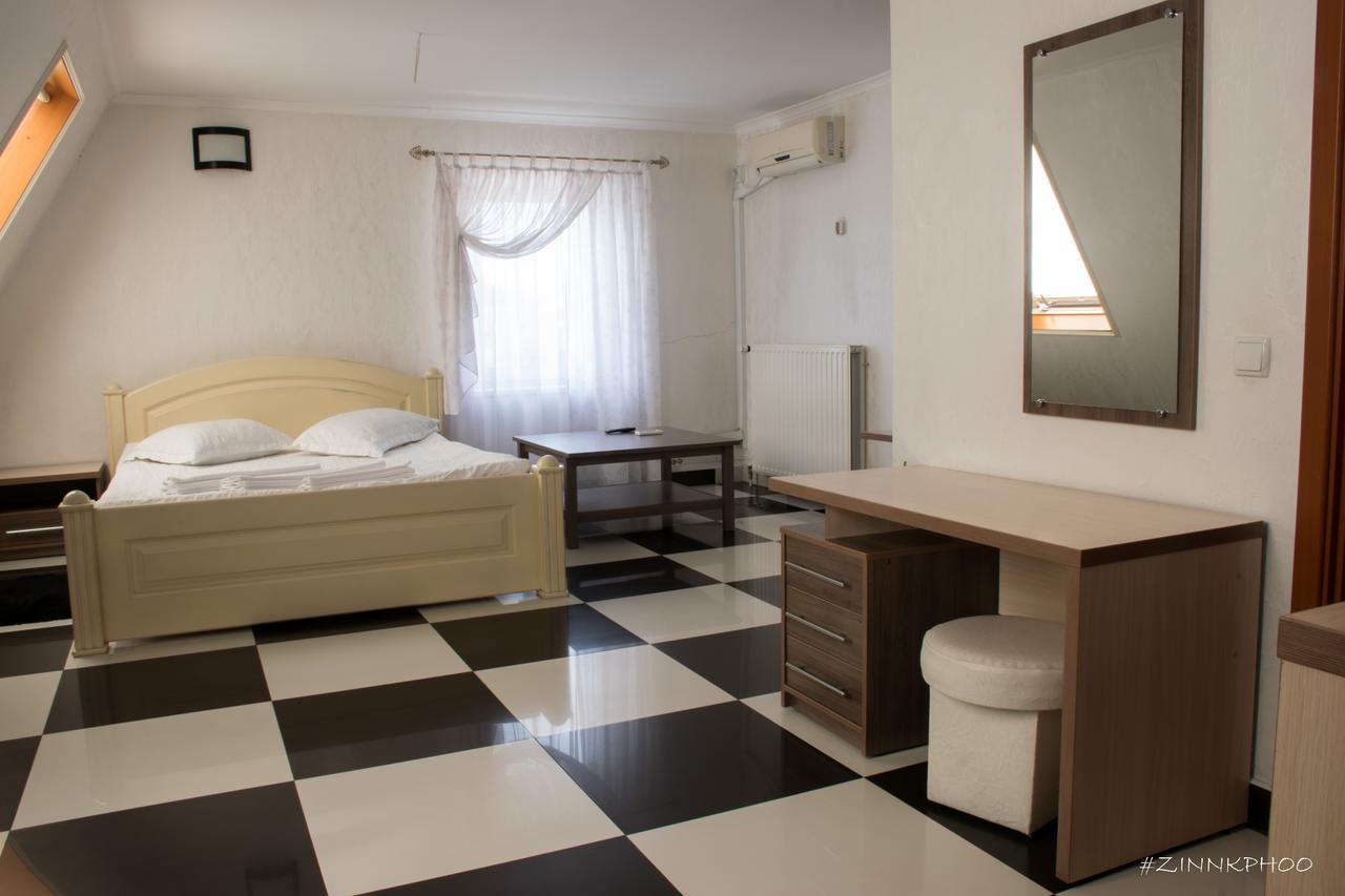 Kedem Hotel Lipiny Exterior foto