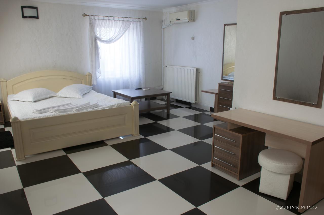 Kedem Hotel Lipiny Exterior foto